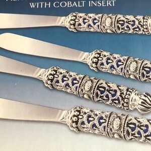 Godinger Silver and Blue Spreaders